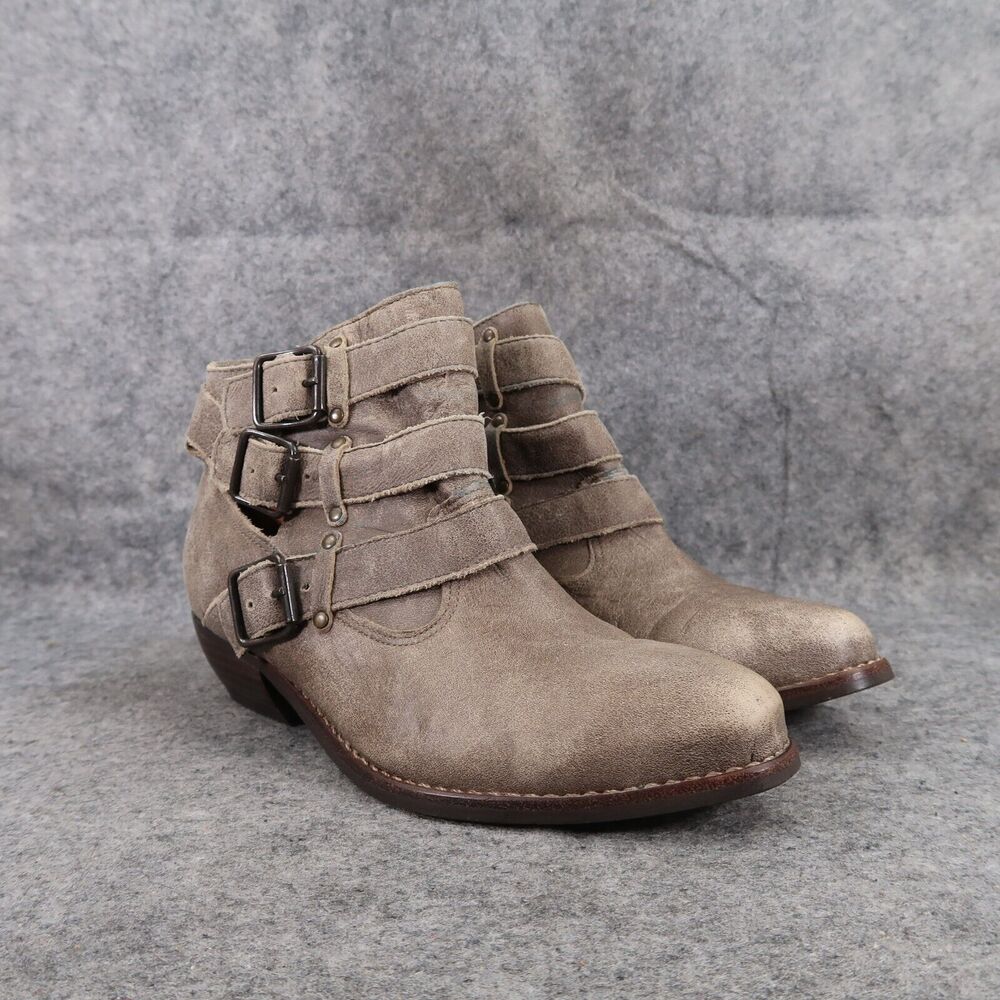 Matisse Shoes Womens 6.5 Booties Fashion Bobbie Leather Buckle Strap Biker Taupe